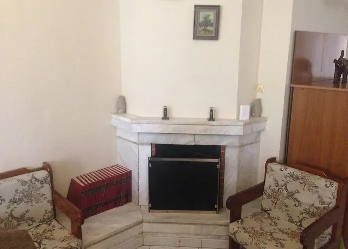 Large Near The Néa Péramos